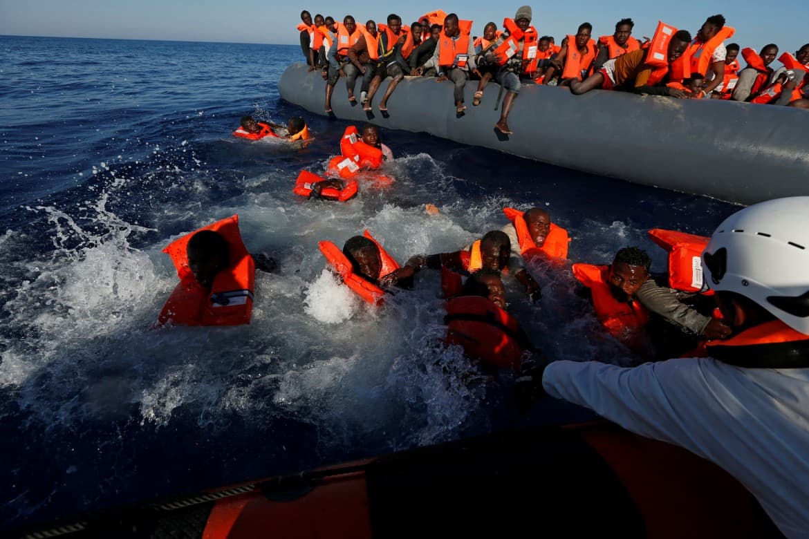 At least 25 migrants drowned in the first slaughter of 2018