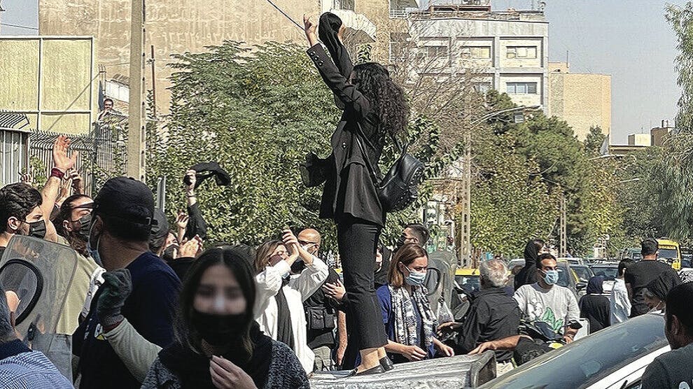 Iranian sociologist: Young protesters are the tip of the iceberg – their parents are with them