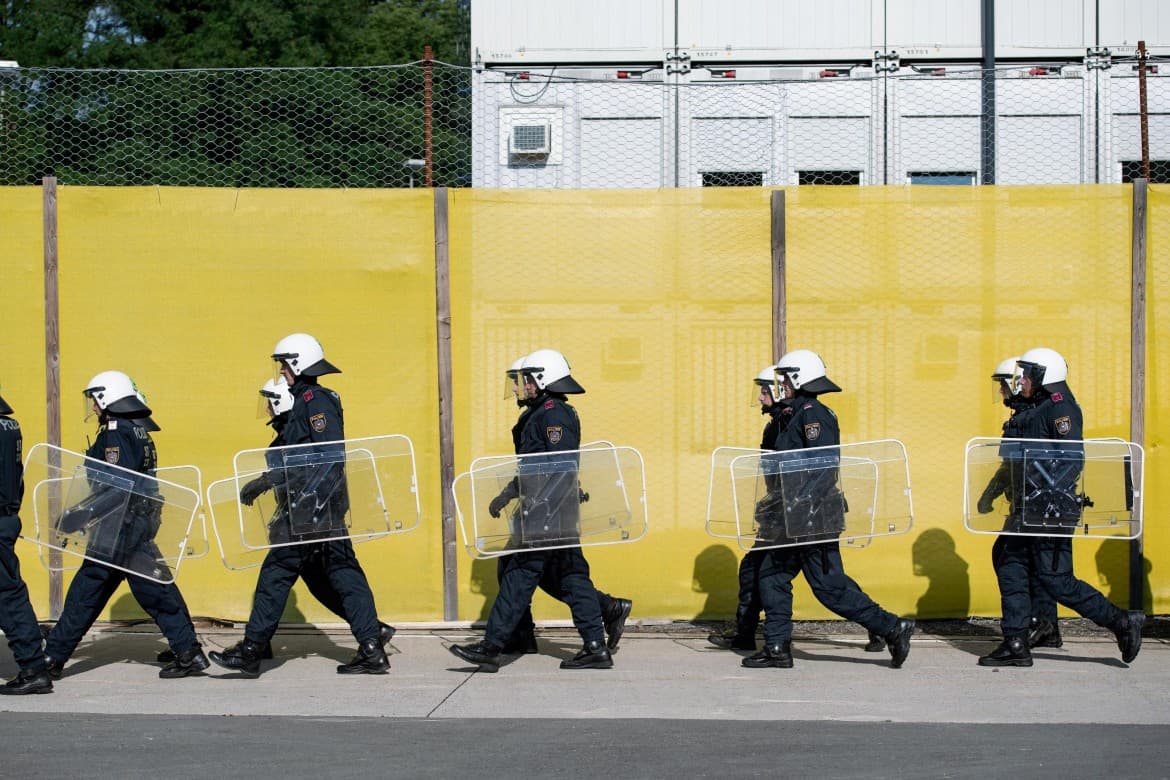 Austria holds surreal border exercise with fake refugees and two helicopters