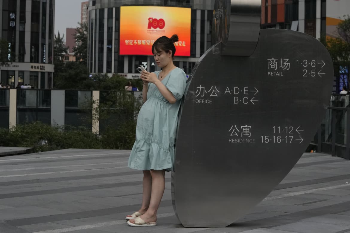 Author Zhang Lijia on motherhood, feminism and work in post-MeToo China
