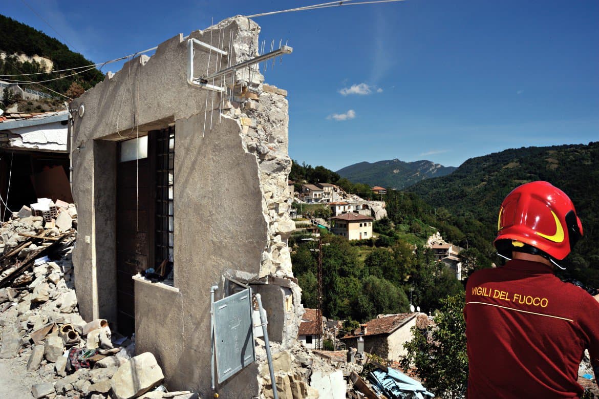 italy earthquake