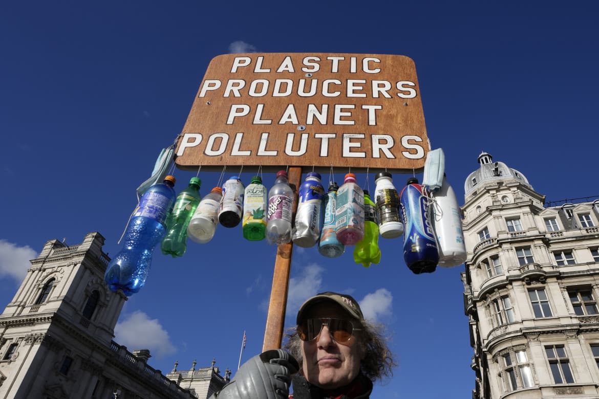 Britons take the streets, literally, in protest of Boris Johnson, ‘the environmentalist’