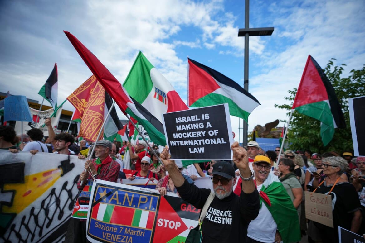 In Venice, thousands put the spotlight on Israel’s genocide