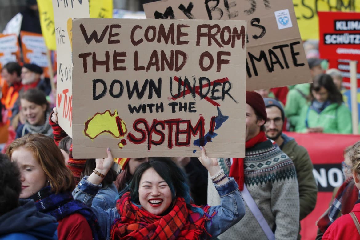 France drags feet on nuclear power as COP23 looks toward Poland