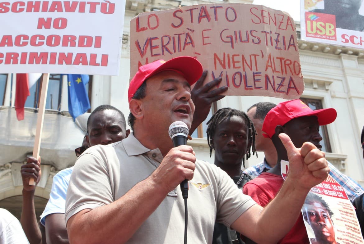 Rome receives Nobel nominee with chants of ‘Mimmo! Mimmo!’