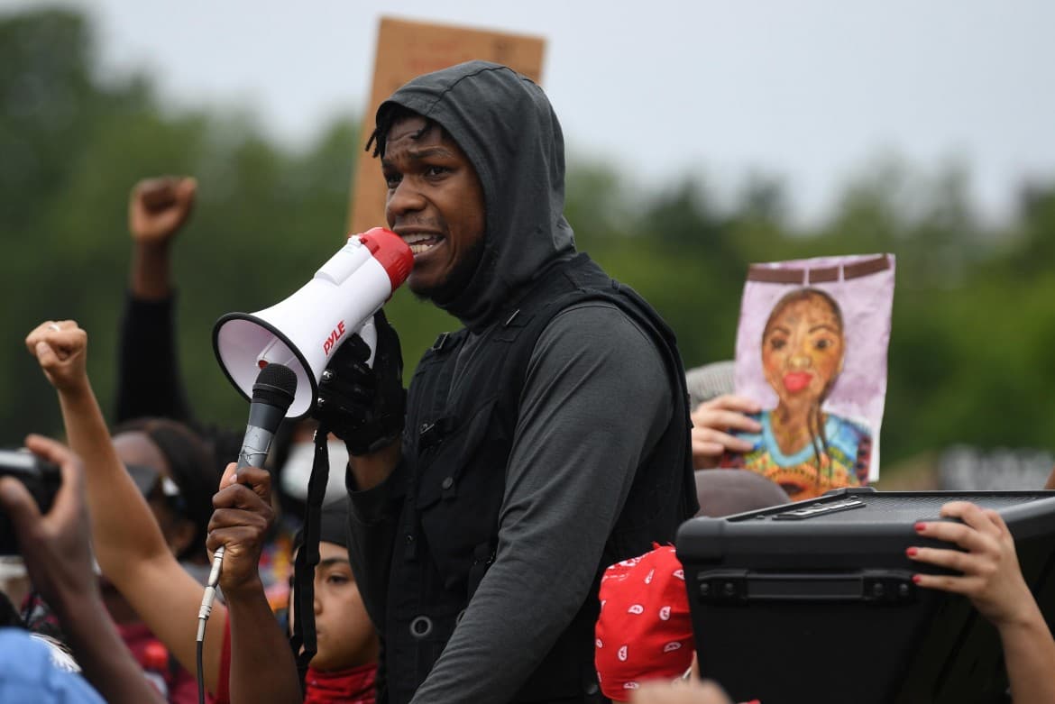 John Boyega protests in London, Hollywood has his back