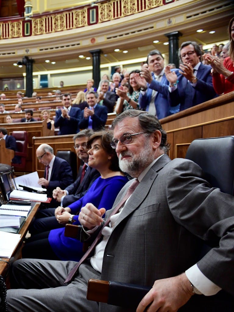 Rajoy is on the way out, Socialists warm the engines