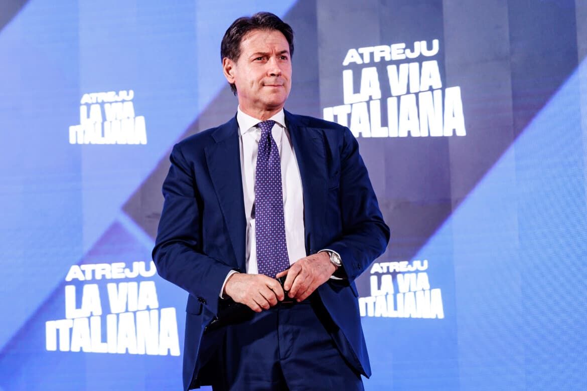 Giuseppe Conte is everyone’s opposition