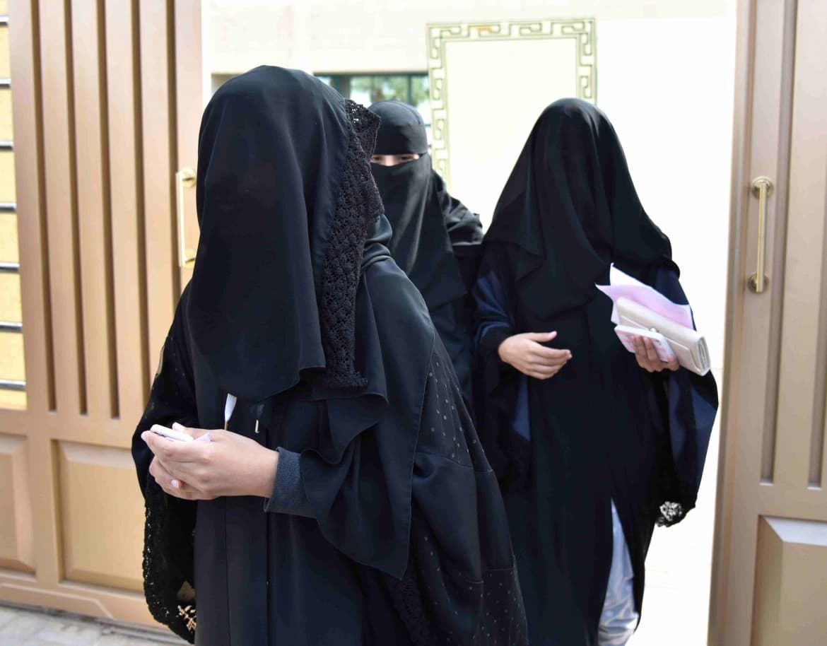 women in saudi arabia