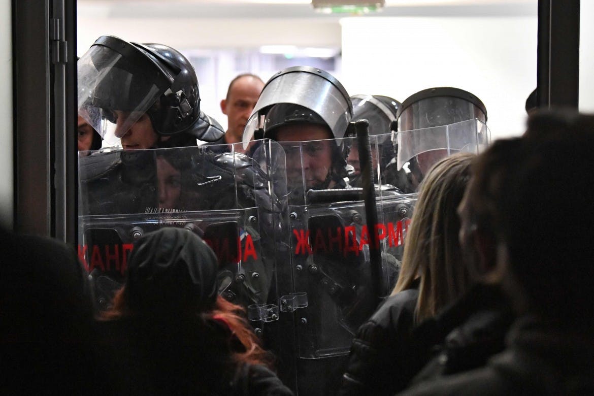 Tension in Belgrade as protesters demand Vucic’s resignation