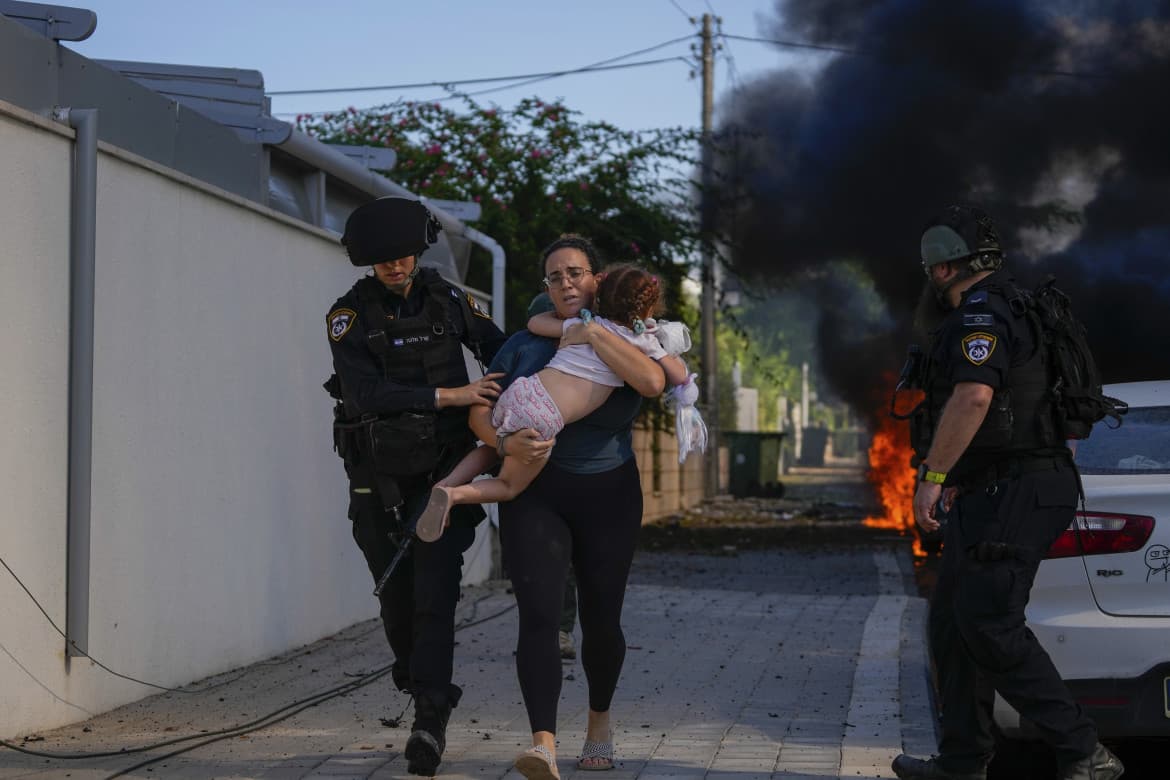 Terror in the kibbutz, the best army caught off guard