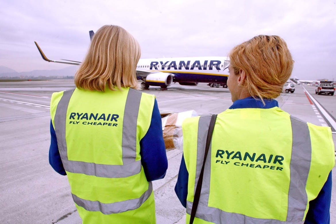 With strikes and lawsuits, unions declare war on Ryanair