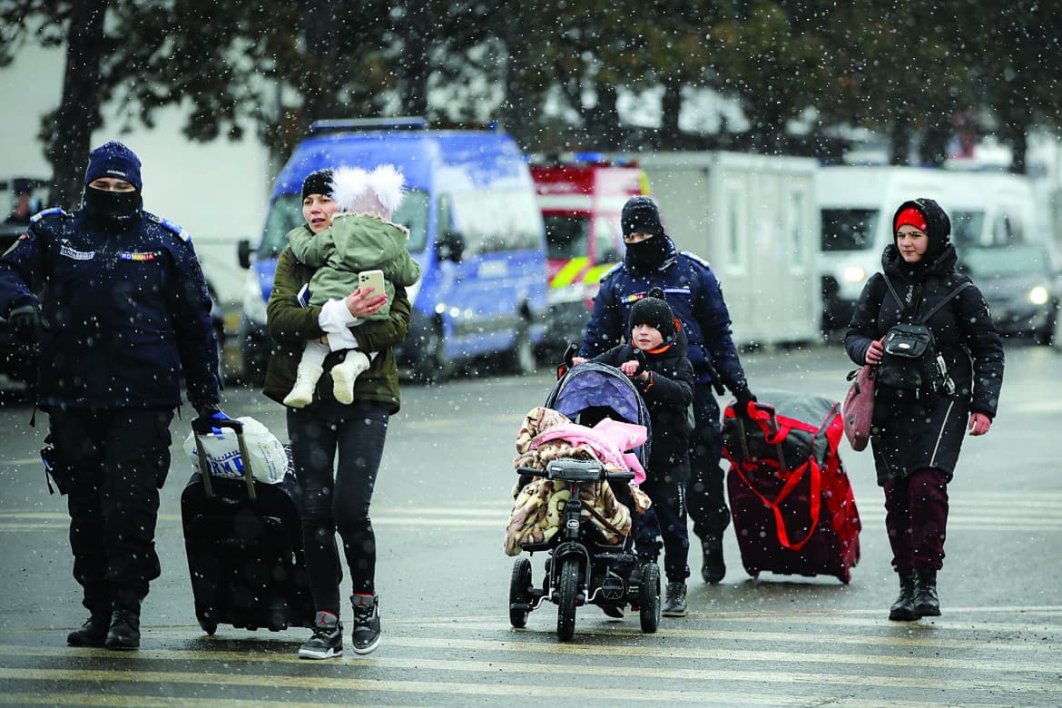 In Romania, tents and churches to host thousands of refugees