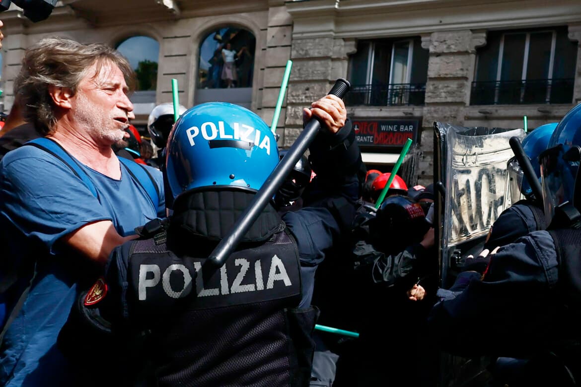 ​​Batons in the streets, cudgels in the chamber