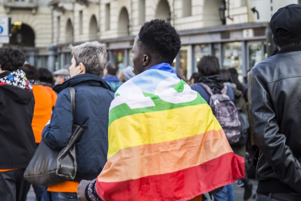 250,000 flood Milan streets to protest racism in government