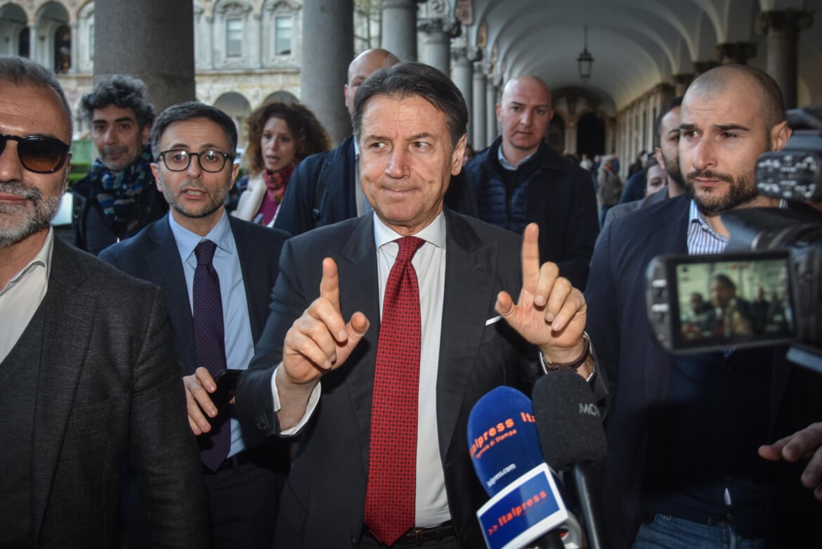 Conte lunches with Trump’s envoy, and politicians pounce