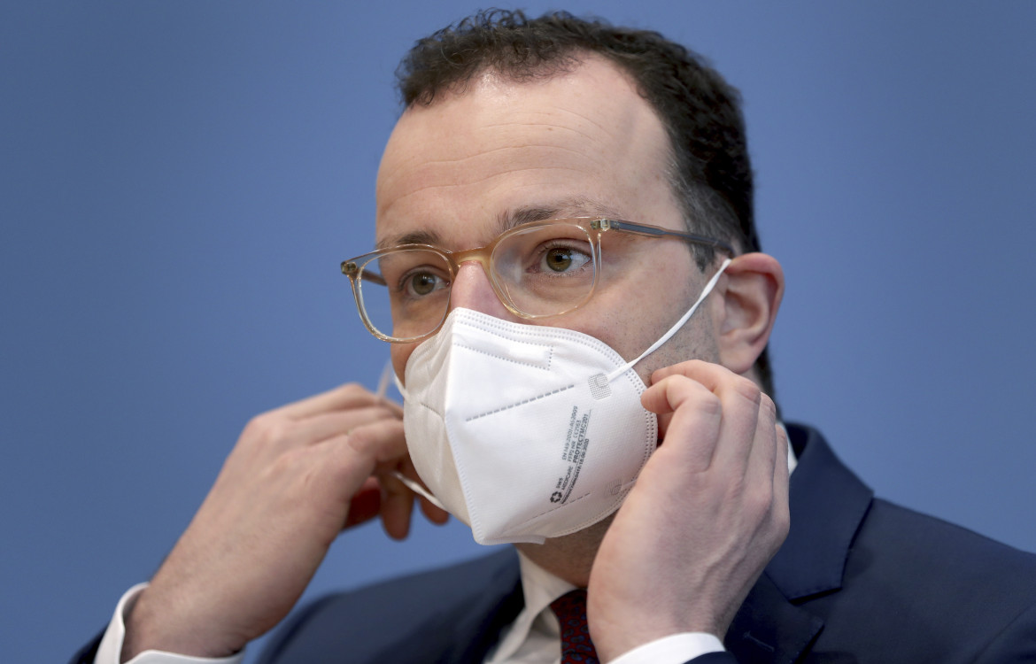 Criticism rains down on the German government over vaccine failures