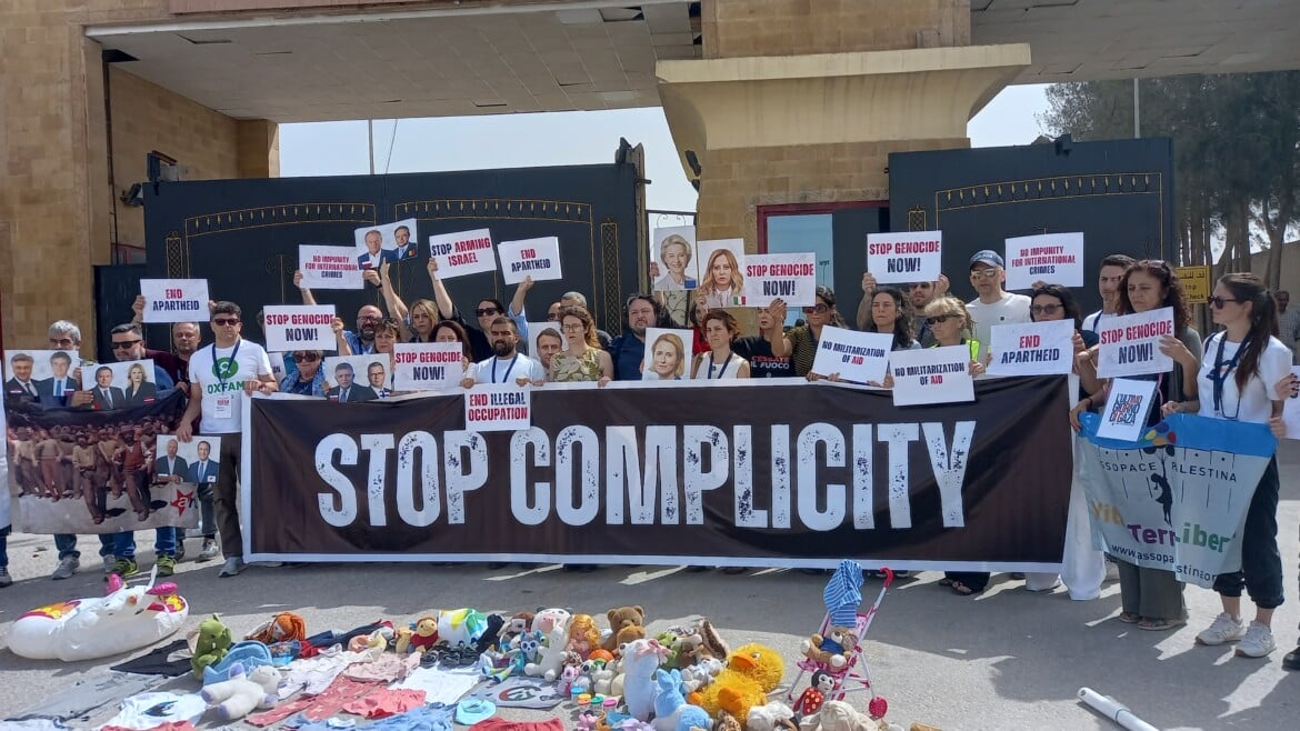 At the Rafah crossing, a barricade dividing life and death