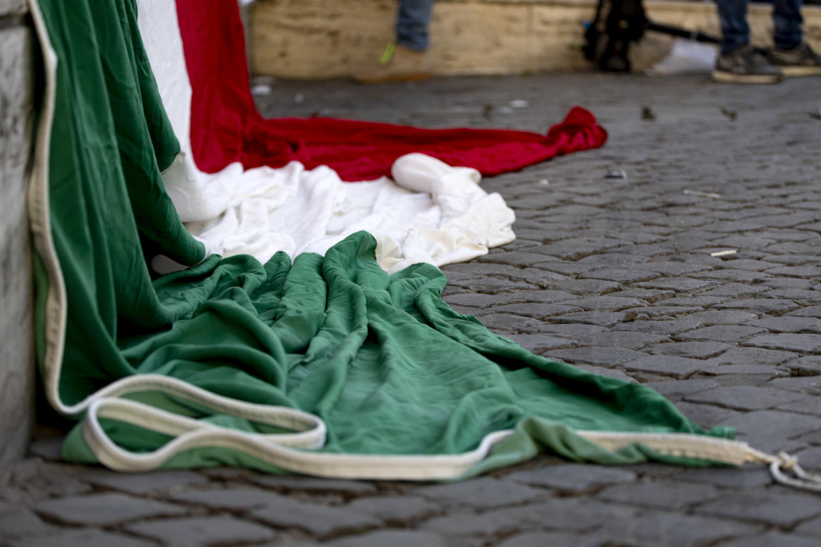 To affirm ‘regional peoples’ is to deny the existence of the Italian people