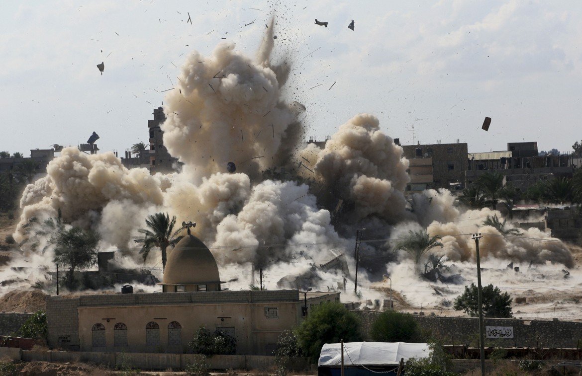 Human Rights Watch: El-Sisi’s regime is committing war crimes in Sinai