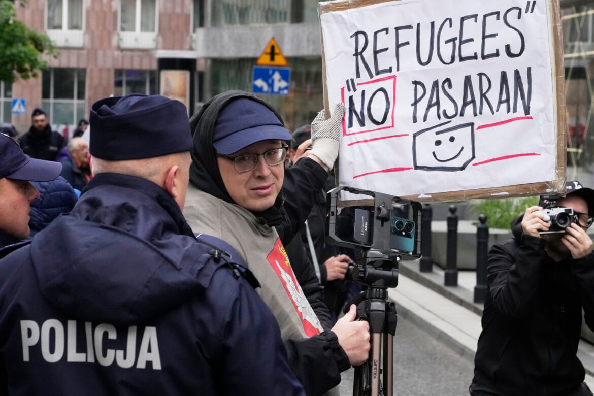 Ukrainians welcome no more in Poland