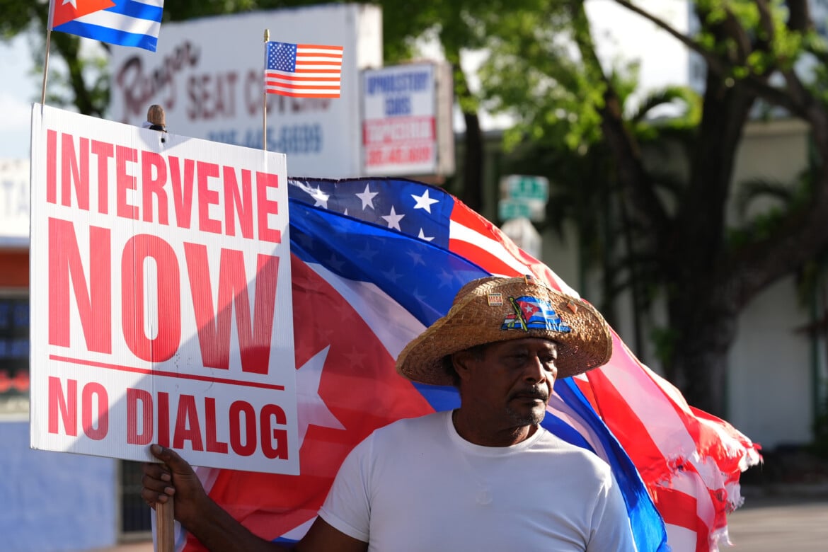Americans react to the indictment of Castro: Nobody wants a war with Cuba