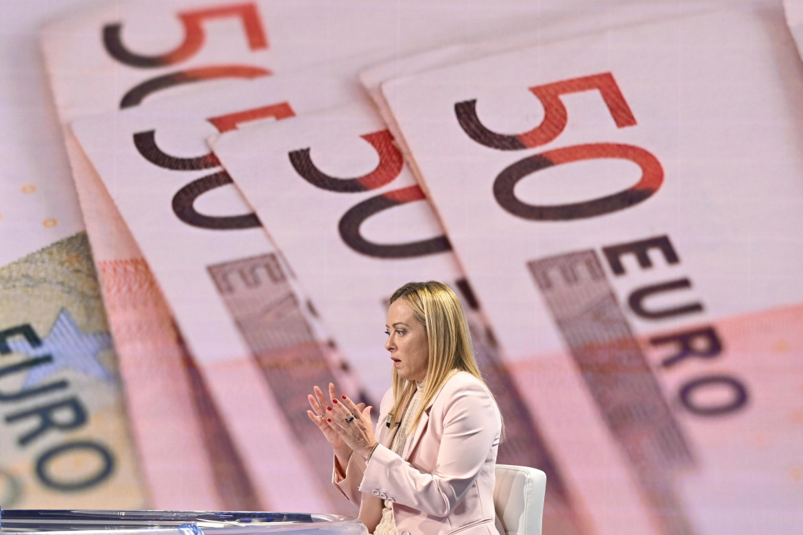 Meloni presents an alternative reality of employed and healthy Italians