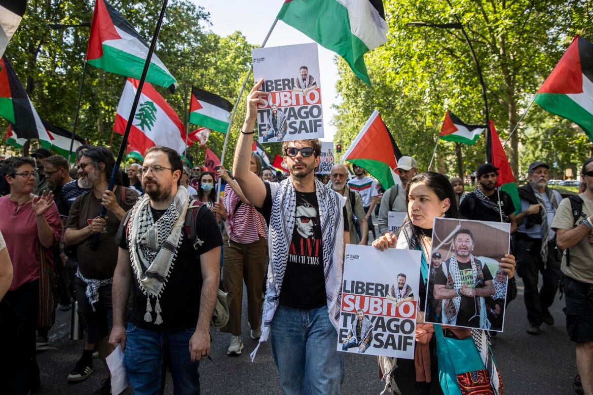 Flotilla activists Thiago Ávila and Saif Abu Keshek released from Israeli prison