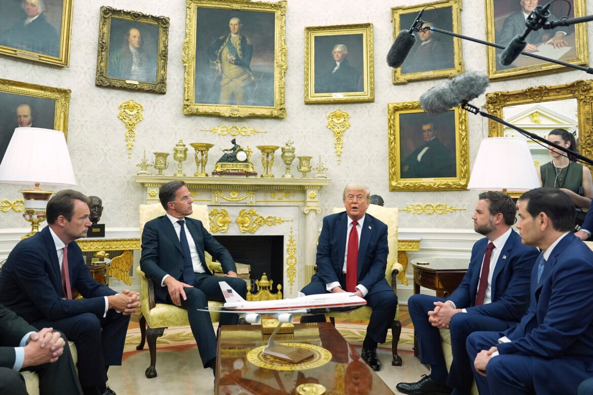 Trump wants NATO to buy weapons for Kyiv – made in America only