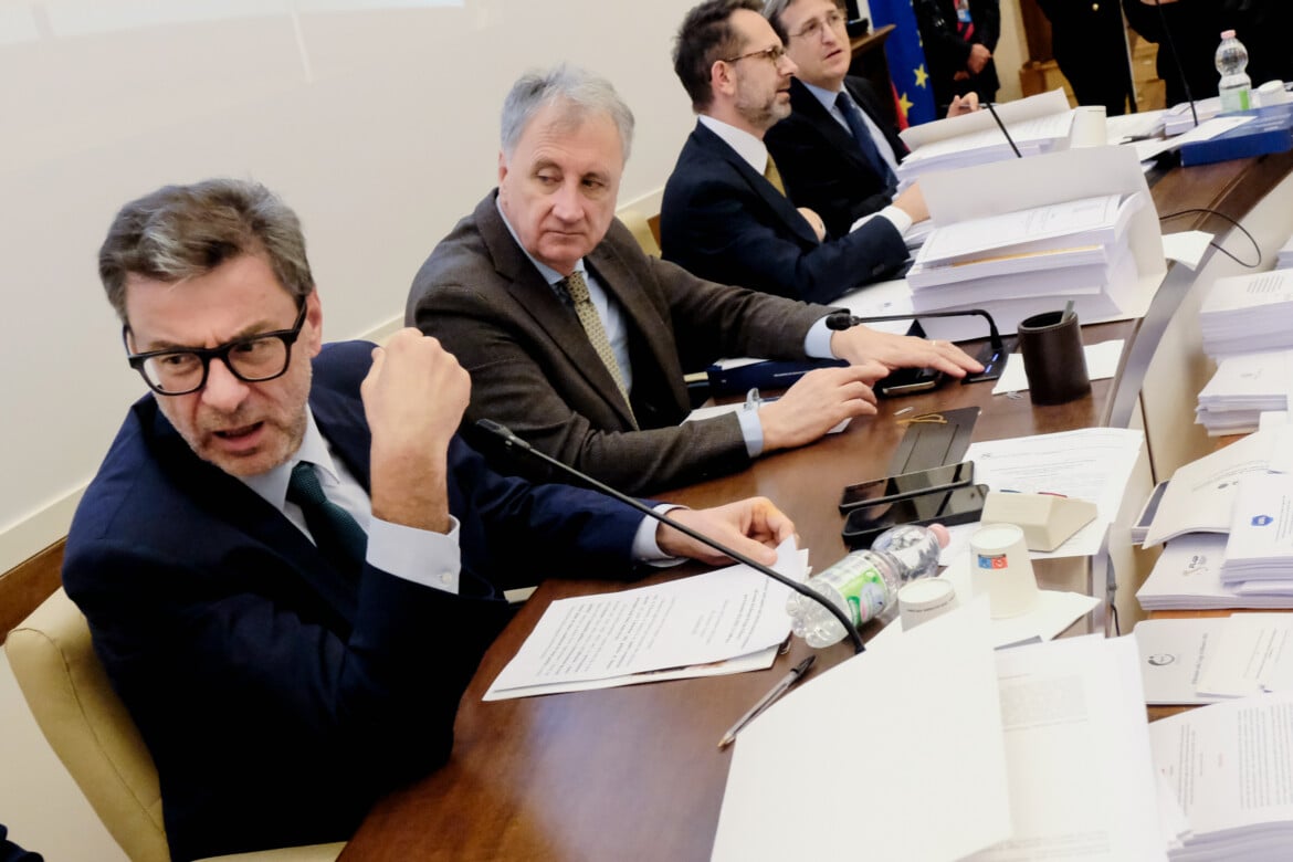 ISTAT and Bank of Italy say the government’s budget rewards the richest