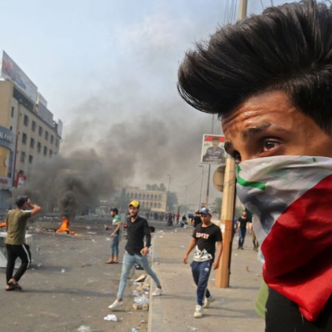 image of iraq protesters
