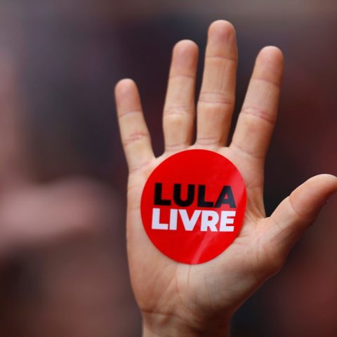 image of pro-lula protester
