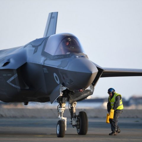 image of an f-35 fighter jet